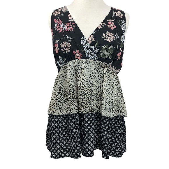 Libby Edelman Halter Ruffle Top Large - Picture 2 of 9